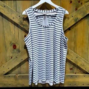 TORRID GRAY WHITE STRIPED TANK TOP PLUS SIZE 2 SHEER